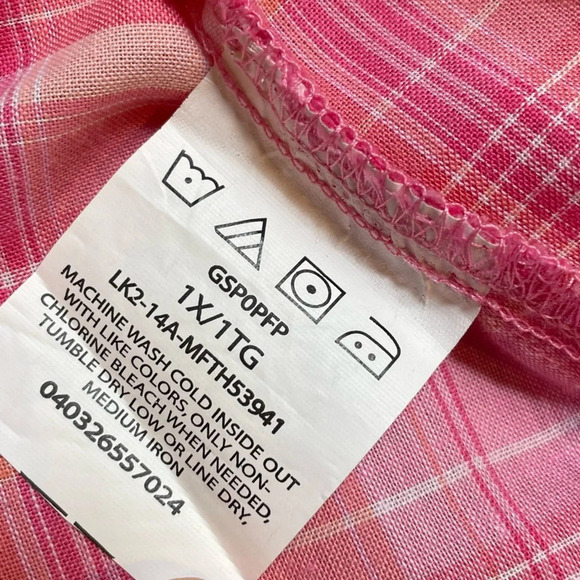 Vintage Chic Short Sleeve Button Down Cuff Sleeve Vent Side Blouse Size 1X Pink - Picture 12 of 12